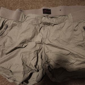 Torrid Vintage Pull on Shorts